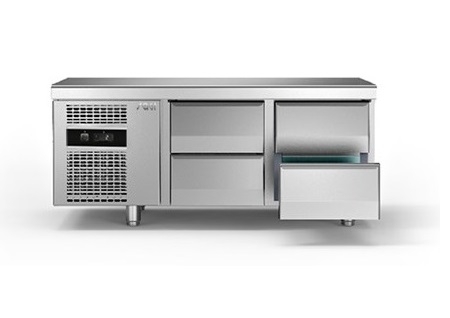 Refrigerated Cabinets for Gastronomy Sagi Series SNACK