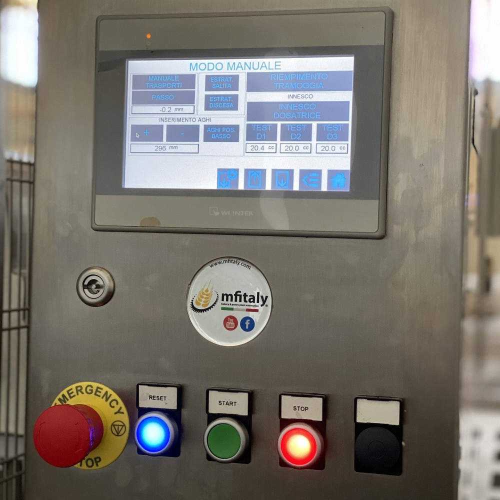Makinë mbushëse automatike