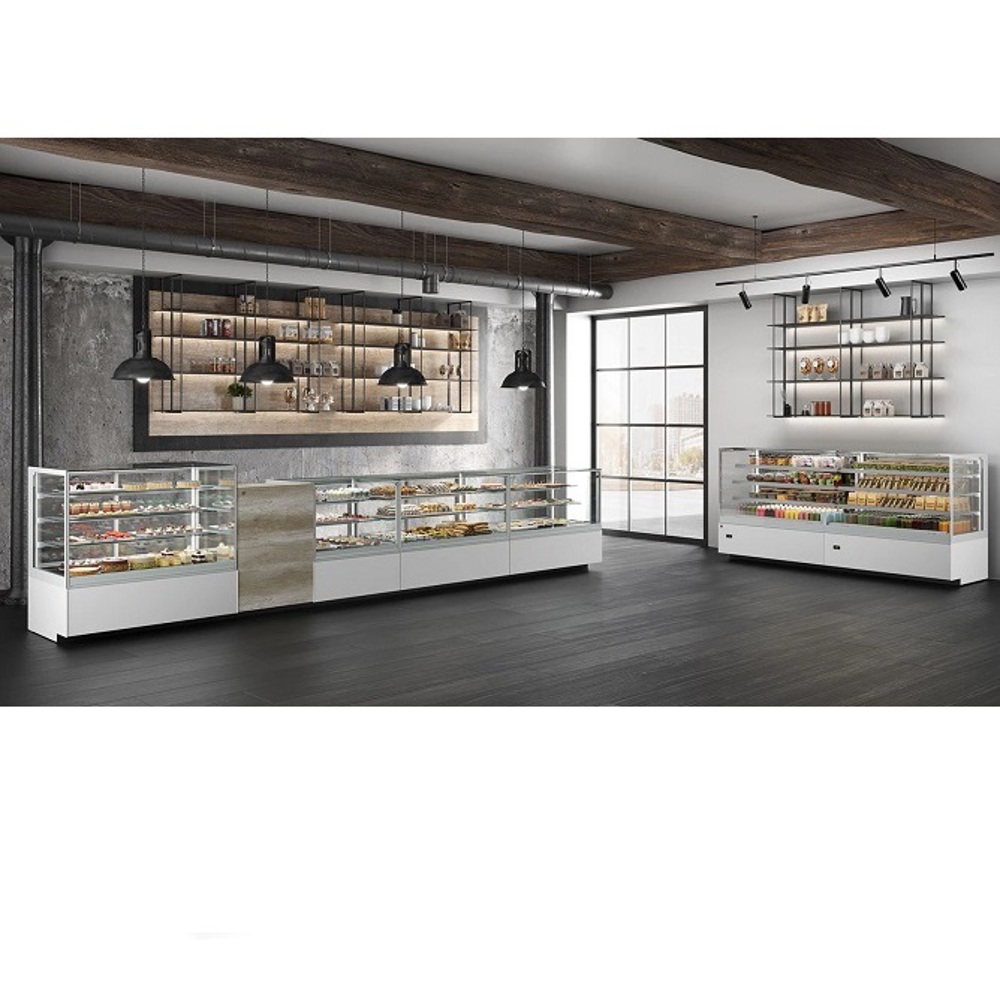 Pastry display 